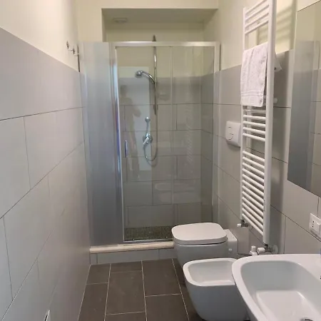 3 Apartment *
